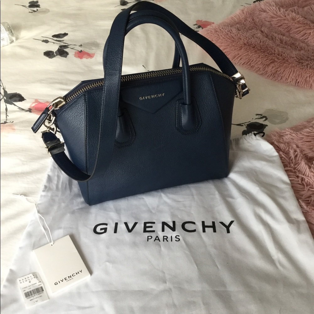 Givenchy Antigona